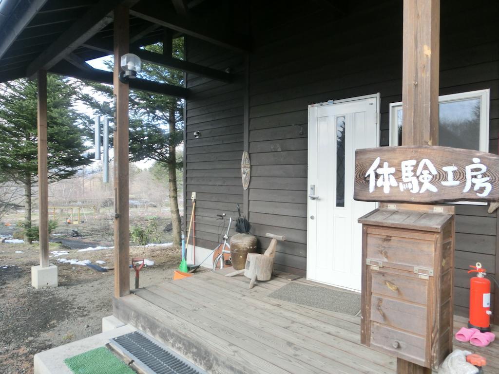 Log Cottage Freetime Tsumagoi Bagian luar foto